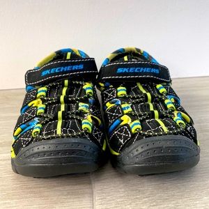 Skechers Relix Sandals Slip On Lightweight Neon